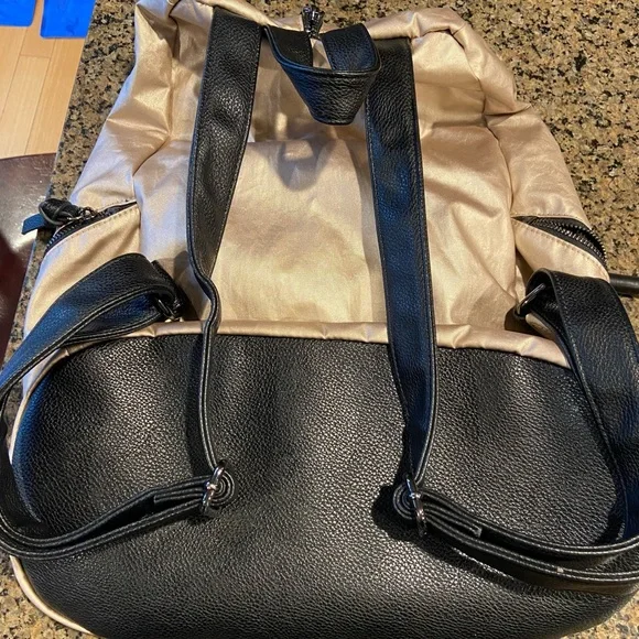 Fabletics backpack - Picture 2 of 7